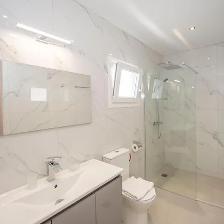 Massalia * آغيوس ستيفانوس