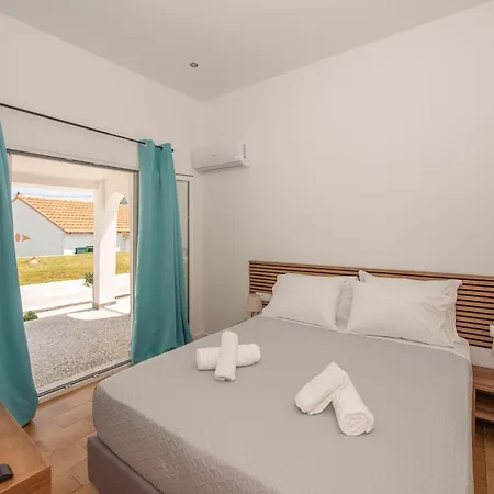 Massalia آغيوس ستيفانوس